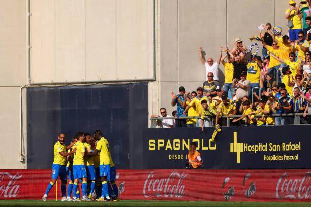 1667099191355062721.jpg 1437513020-612x612.jpg